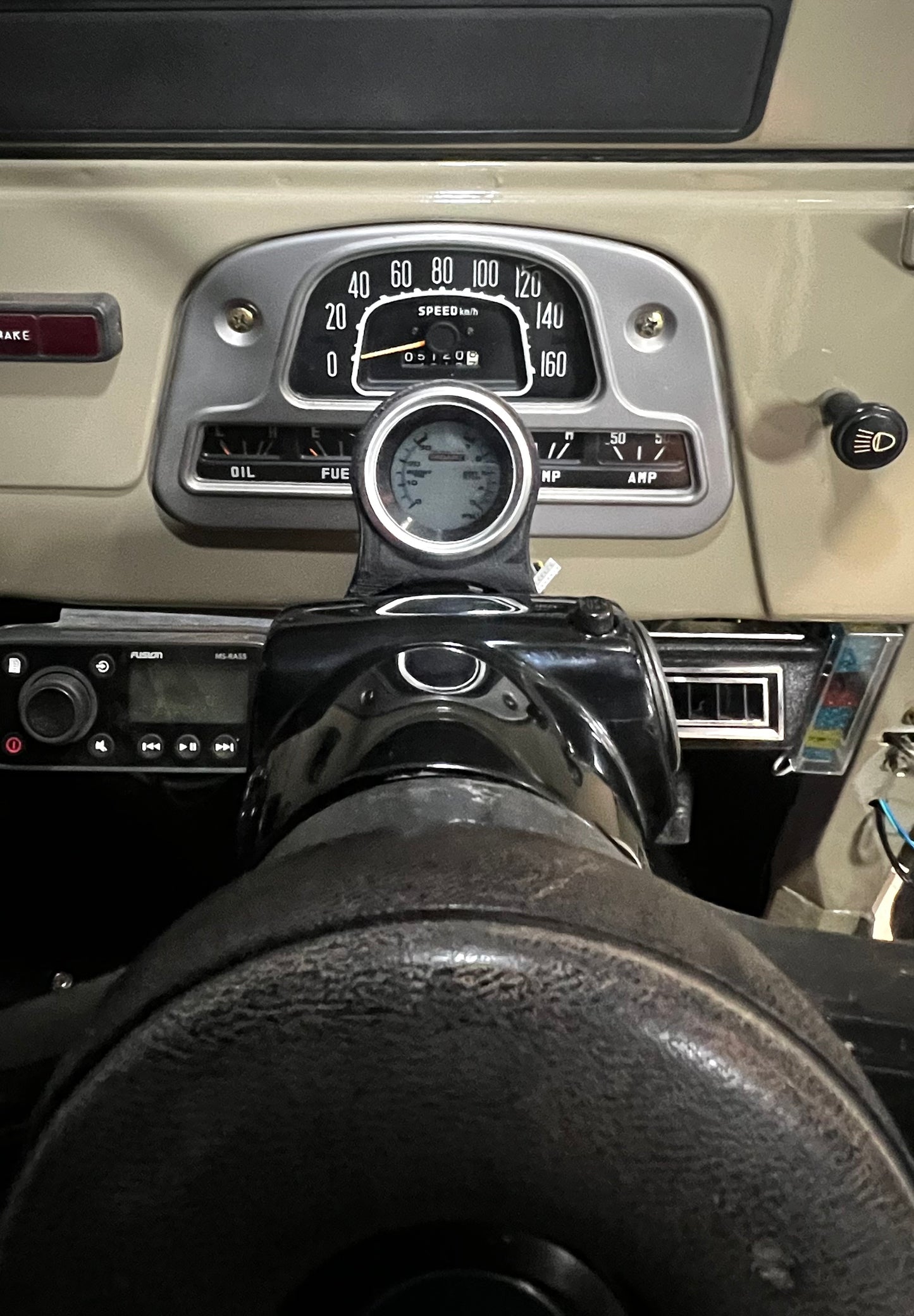 40 Series Land Cruiser Gauge Pods